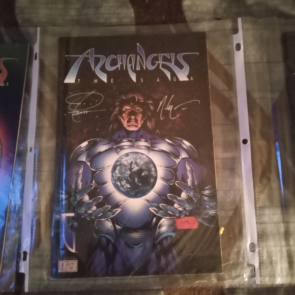 Comic Book - Picture 2 of 4